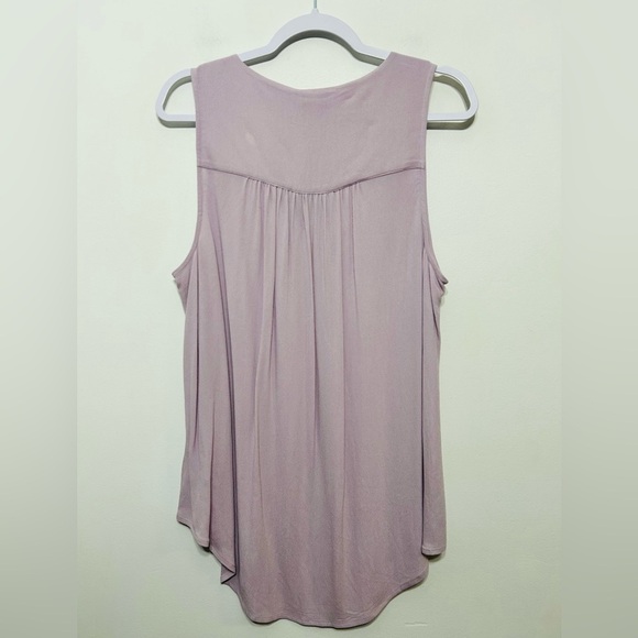 New! Torrid Iris Crepe Chainlink Tank Blouse - Picture 4 of 7